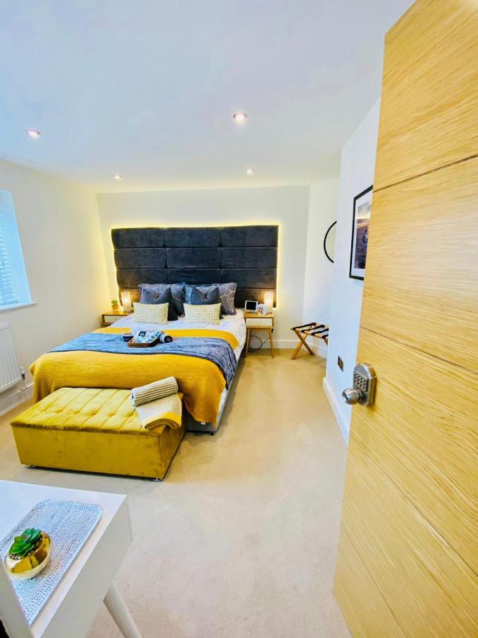 The Duplex With Deck & Living Space Air Conditioning * Margate