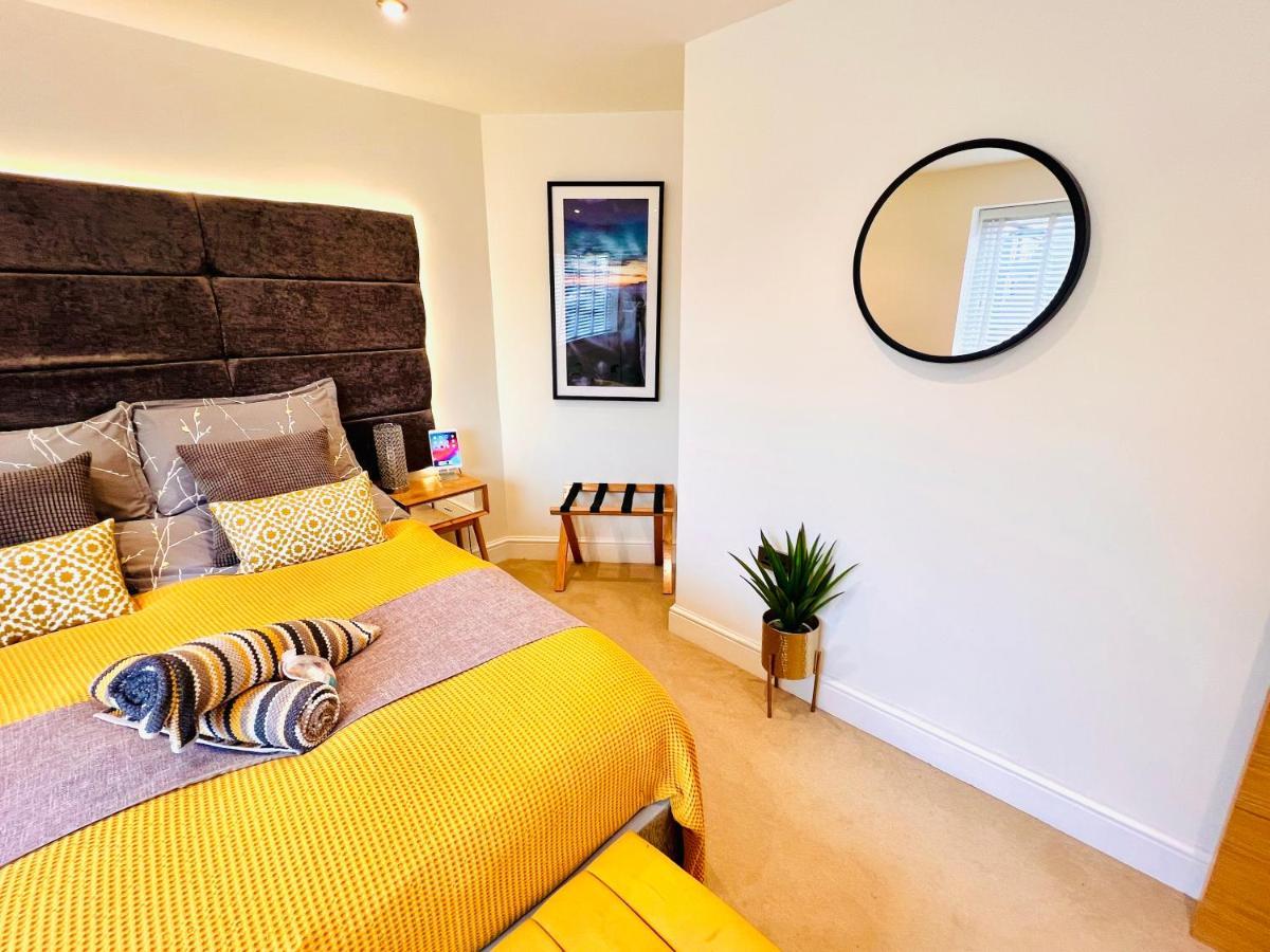 The Duplex With Deck & Living Space Air Conditioning Margate